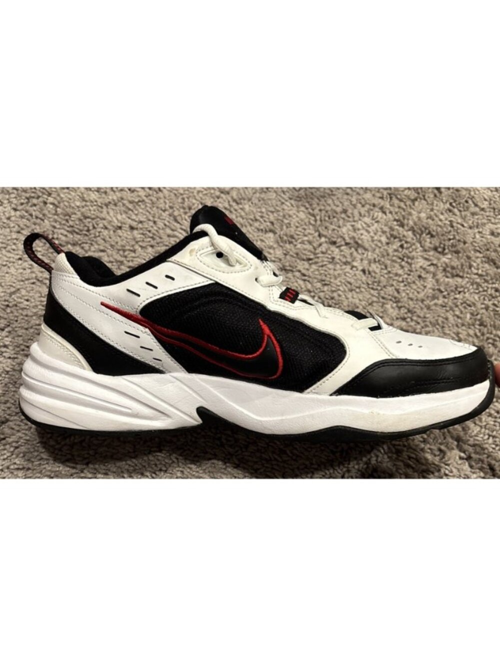 Size 11.5 - Nike Air Monarch IV White Black Red - Picture 2 of 8